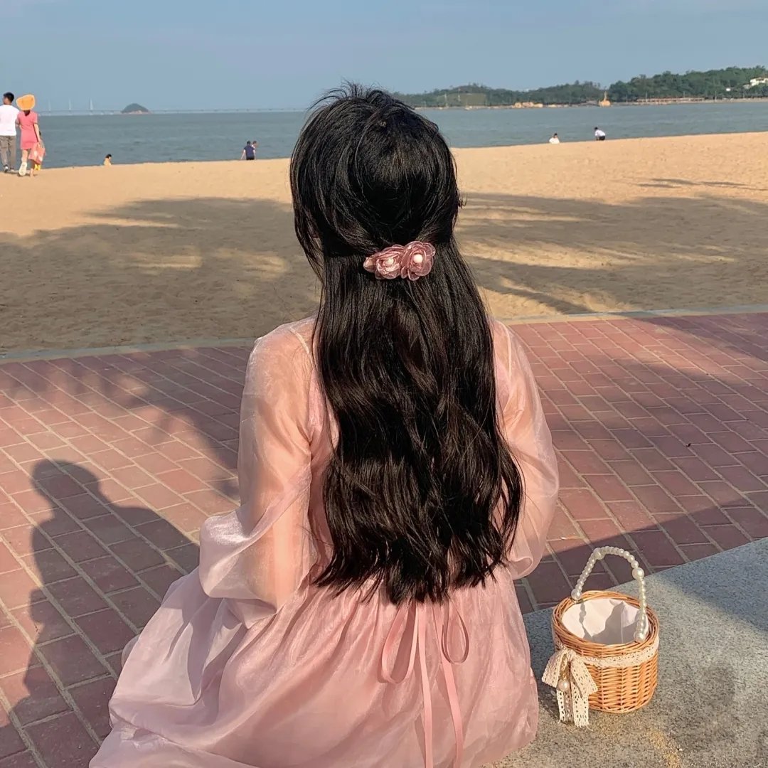 奋勇向前海报